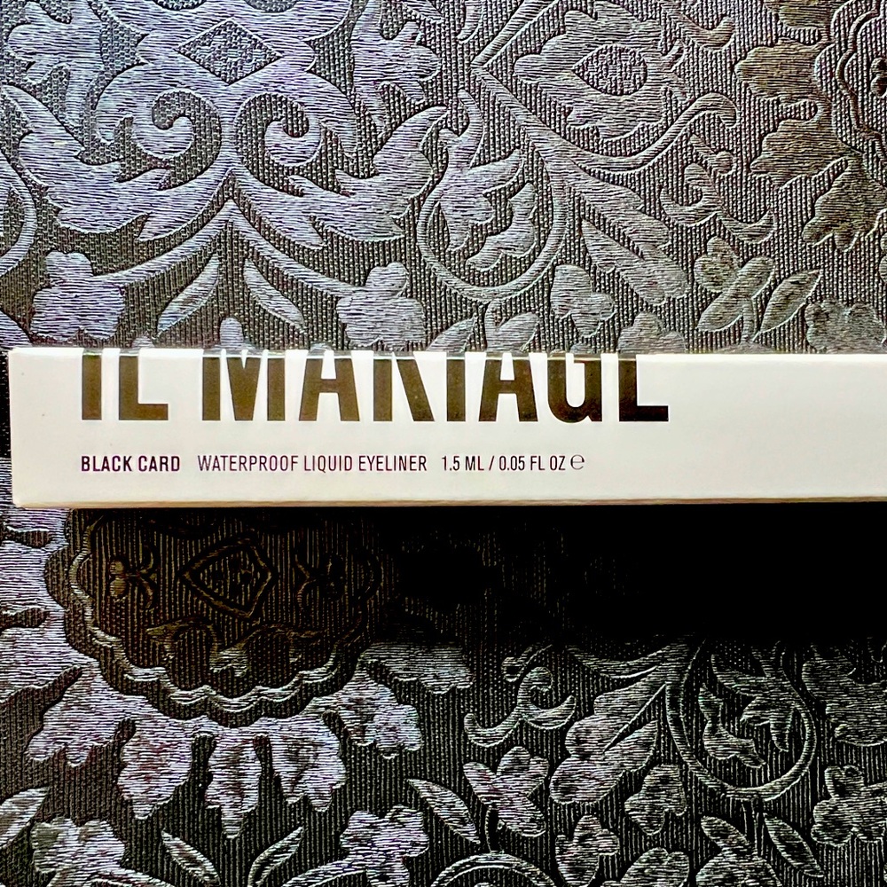 Il Makiage Black Card Liquid Eyeliner